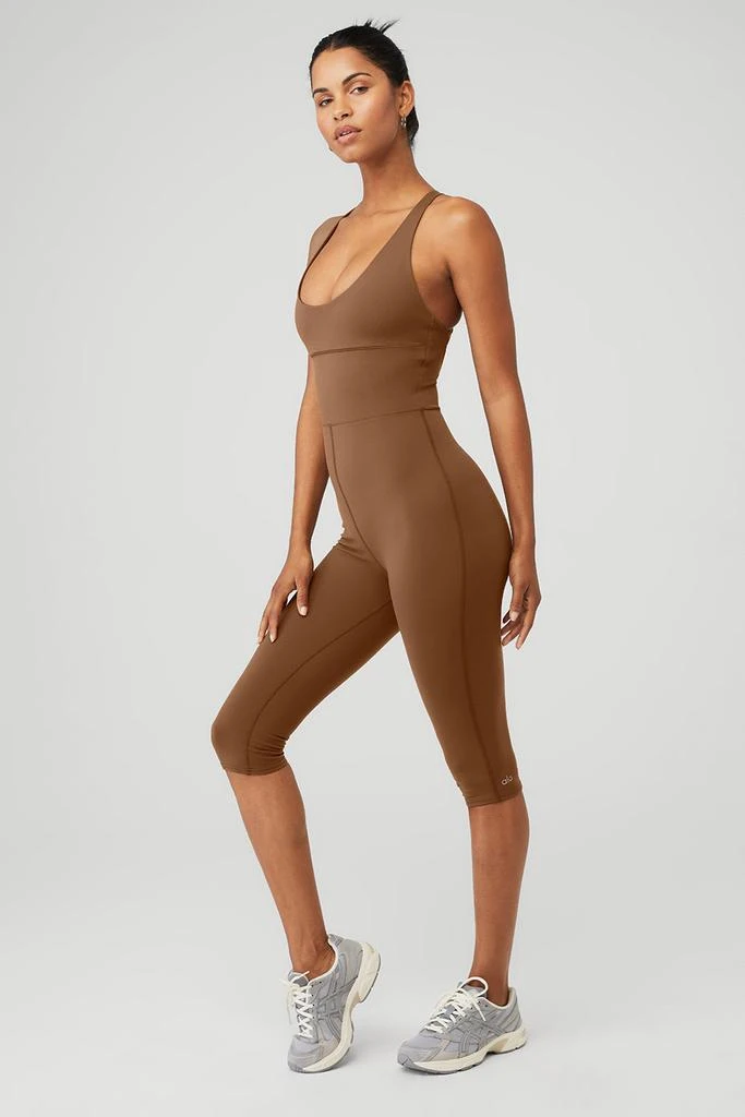 商品Alo|Airbrush Physique Onesie - Cinnamon Brown,价格¥766,第3张图片详细描述