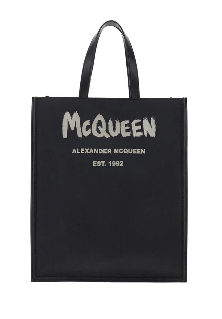 商品Alexander McQueen|Alexander McQueen Graffiti Logo Printed Tote Bag,价格¥4275,第1张图片