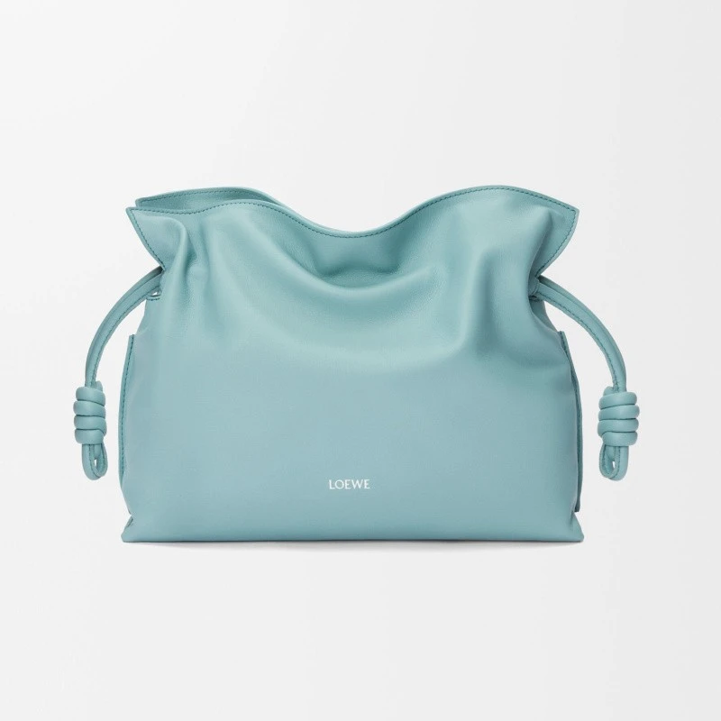 商品Loewe|【预售3-5天】LOEWE/罗意威 女士蓝色小牛皮单肩包,价格¥17132,第1张图片