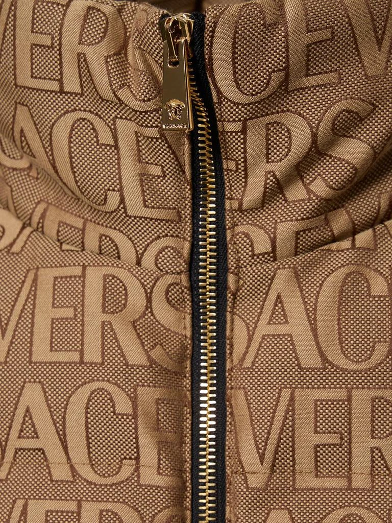 商品Versace|Monogram Cotton Blend Down Jacket,价格¥9564,第3张图片详细描述