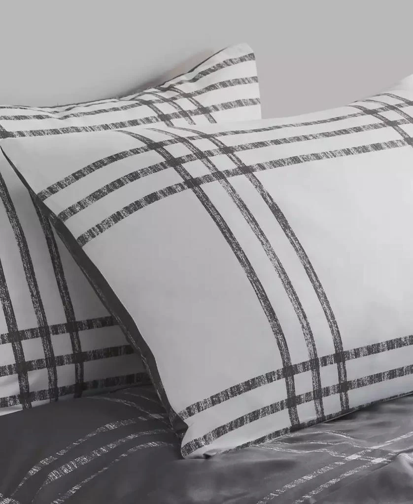 Pike Plaid Reversible Comforter Set 商品