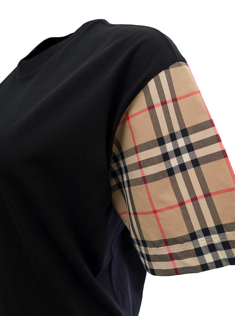 商品Burberry|Burberry Black Cotton T-shirt With Vintage Check Sleeves,价格¥2988,第5张图片详细描述