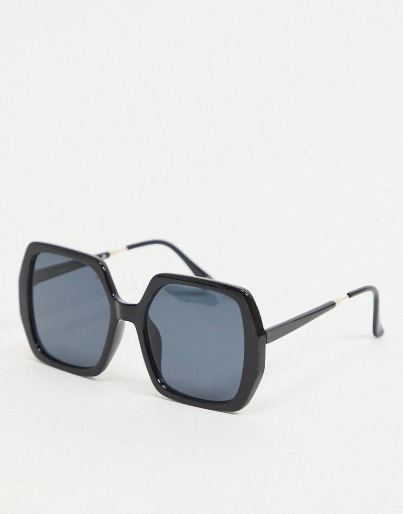 商品ASOS|ASOS DESIGN oversized 70s sunglasses in shiny black,价格¥98,第1张图片