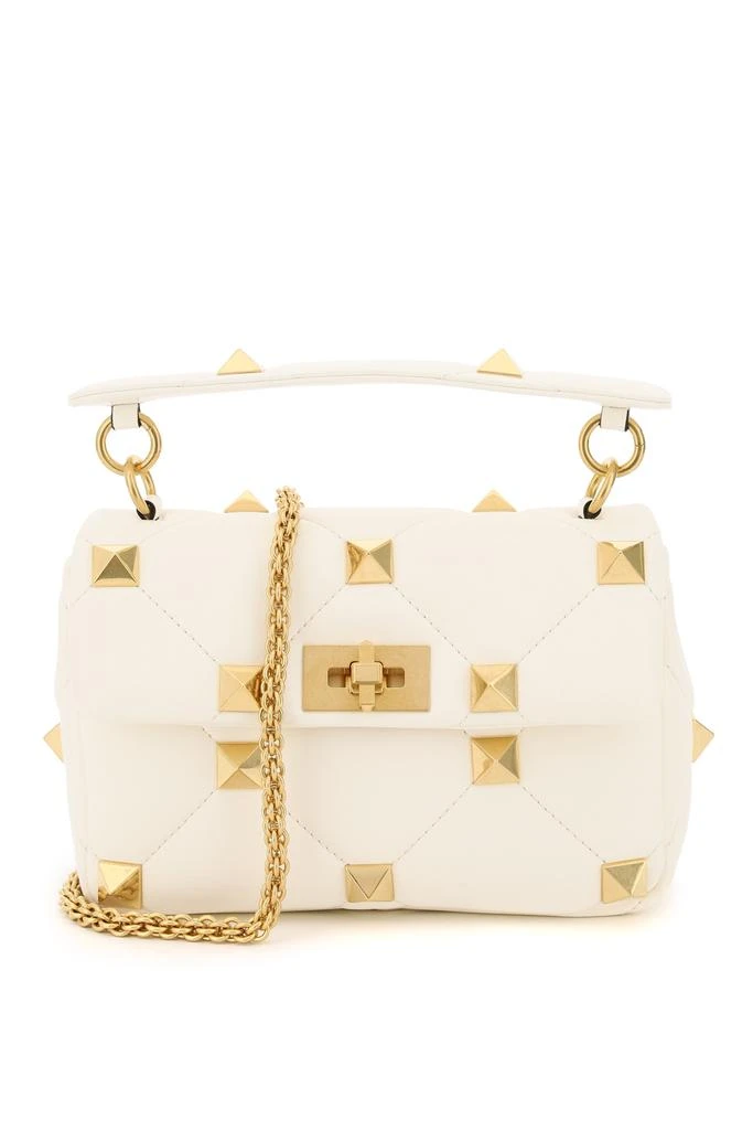 商品Valentino|IVORY ROMAN STUD THE SHOULDER MEDIUM BAG,价格¥16325,第1张图片