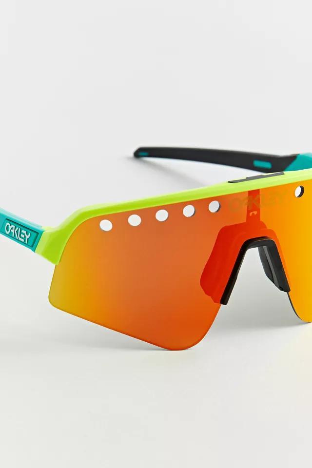 商品Oakley|Oakley Sutro Lite Sweep Shield Sunglasses,价格¥1394,第5张图片详细描述