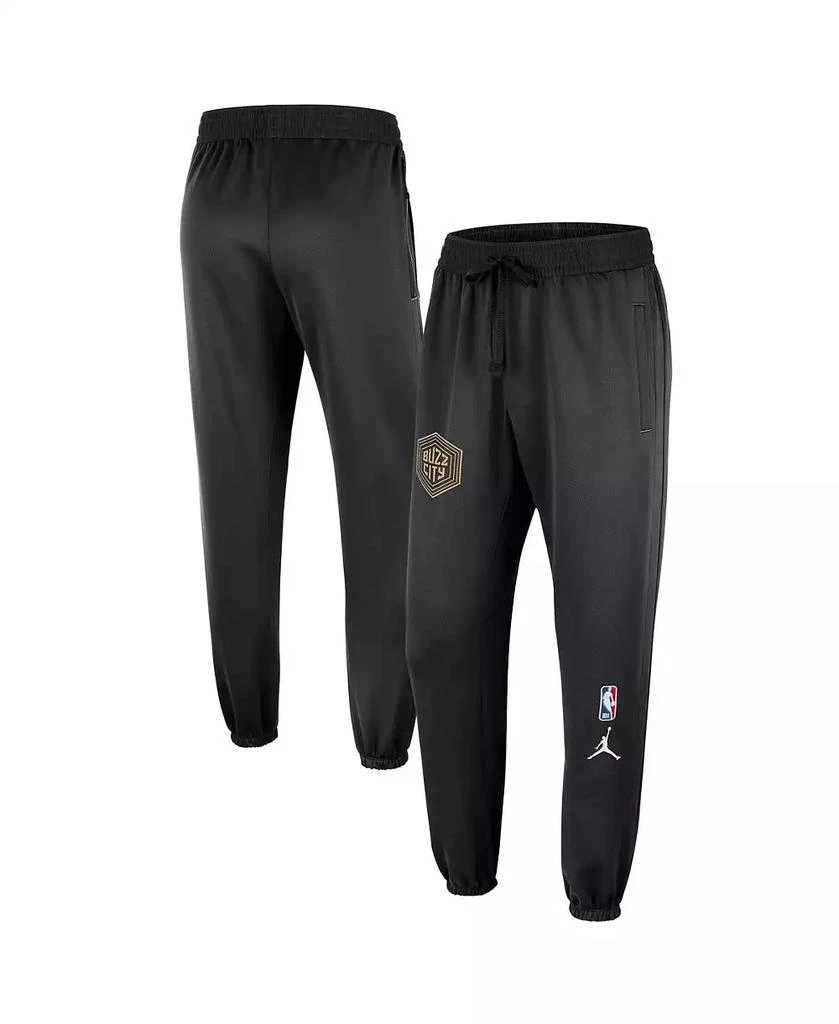 商品Jordan|Men's Black Charlotte Hornets 2022/23 City Edition Showtime ThermaFlex Sweatpants,价格¥674,第1张图片