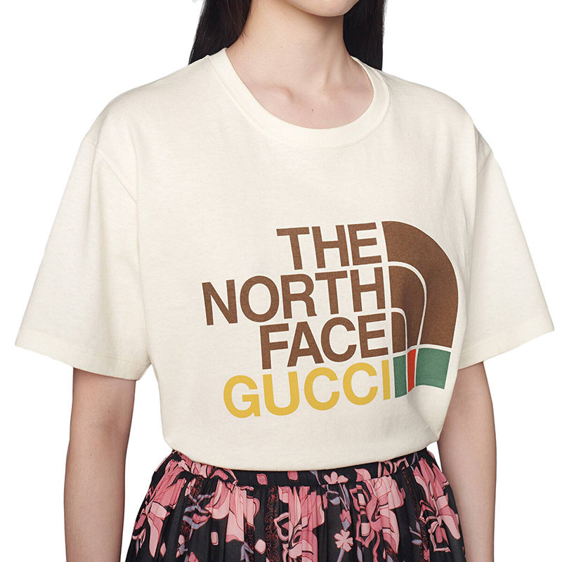 商品Gucci|【预售3-7天】GUCCI/古驰 22年春夏新款 The North Face联名系列 女士白色/彩色纯棉短袖T恤‎615044XJDBZ9095,价格¥3802,第8张图片详细描述