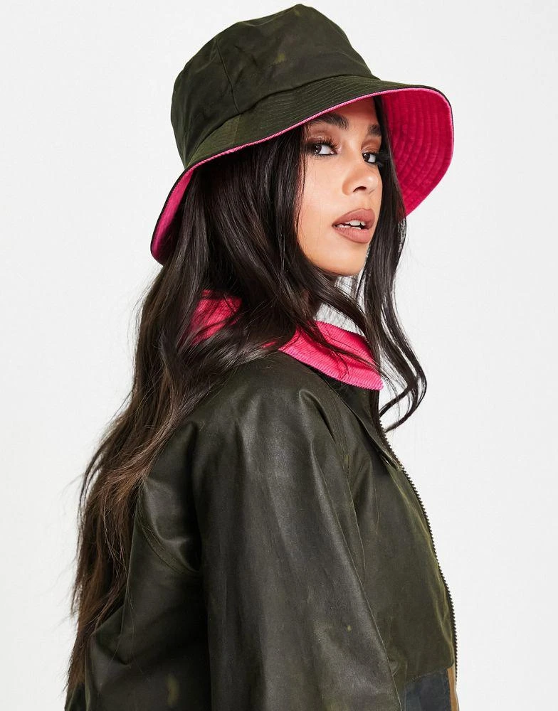 商品Barbour|Barbour x ASOS exclusive Lorna reversable bucket hat in khaki,价格¥456,第1张图片