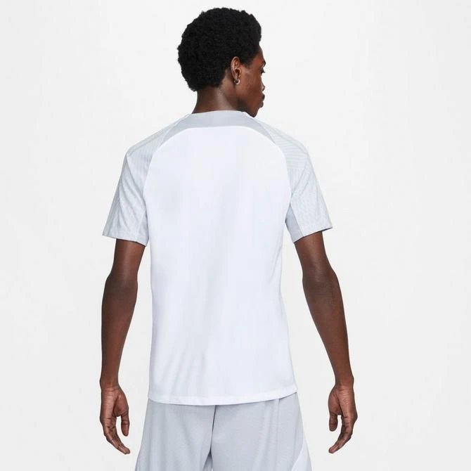 商品NIKE|Men's Nike Dri-FIT Strike Short-Sleeve Knit Soccer Top,价格¥338,第2张图片详细描述