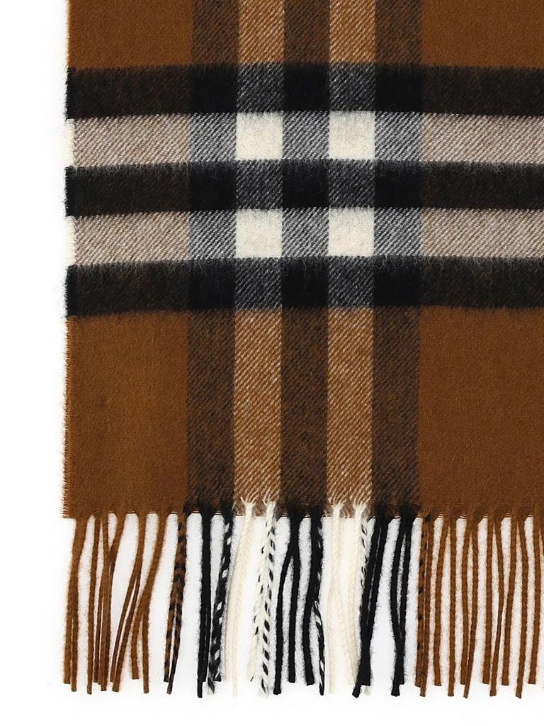 商品Burberry|Scarf,价格¥3194,第3张图片详细描述