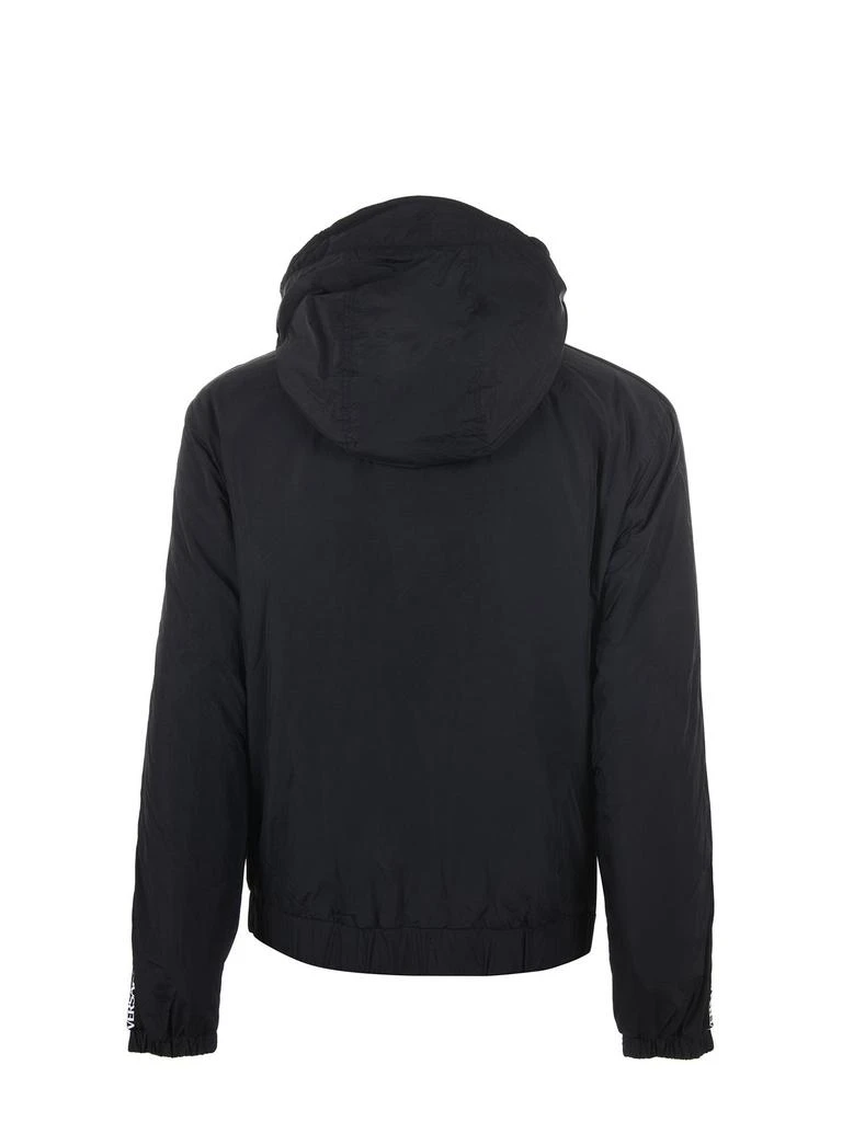 商品Versace|Versace Jeans Couture Logo-Tape Zipped Hooded Jacket,价格¥2711,第2张图片详细描述