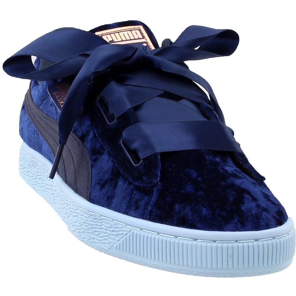 商品Puma|Basket Heart Velour Sneakers (Big Kid),价格¥283,第4张图片详细描述