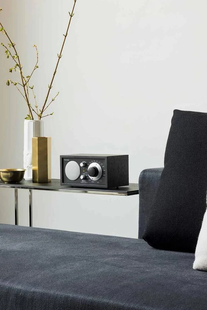商品Tivoli Audio|Tivoli Audio Model One Bluetooth AM/FM Radio & Speaker,价格¥1398,第2张图片详细描述