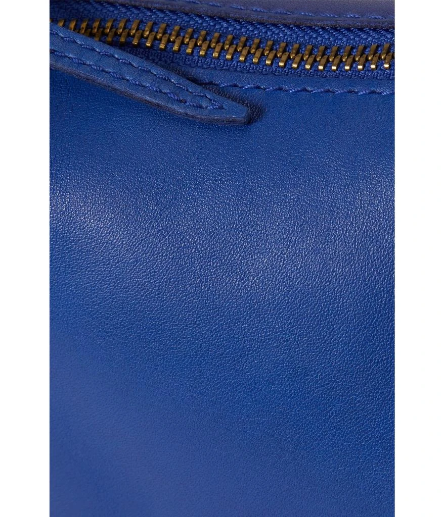 商品Madewell|The Leather Carabiner Crossbody Sling Bag,价格¥267,第4张图片详细描述