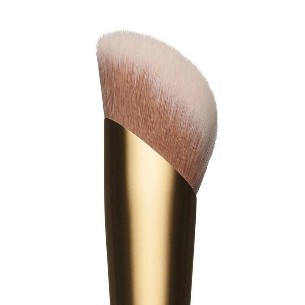 商品Pat McGrath|Skin Fetish: Sublime Perfection Highlighting Brush,价格¥366,第2张图片详细描述