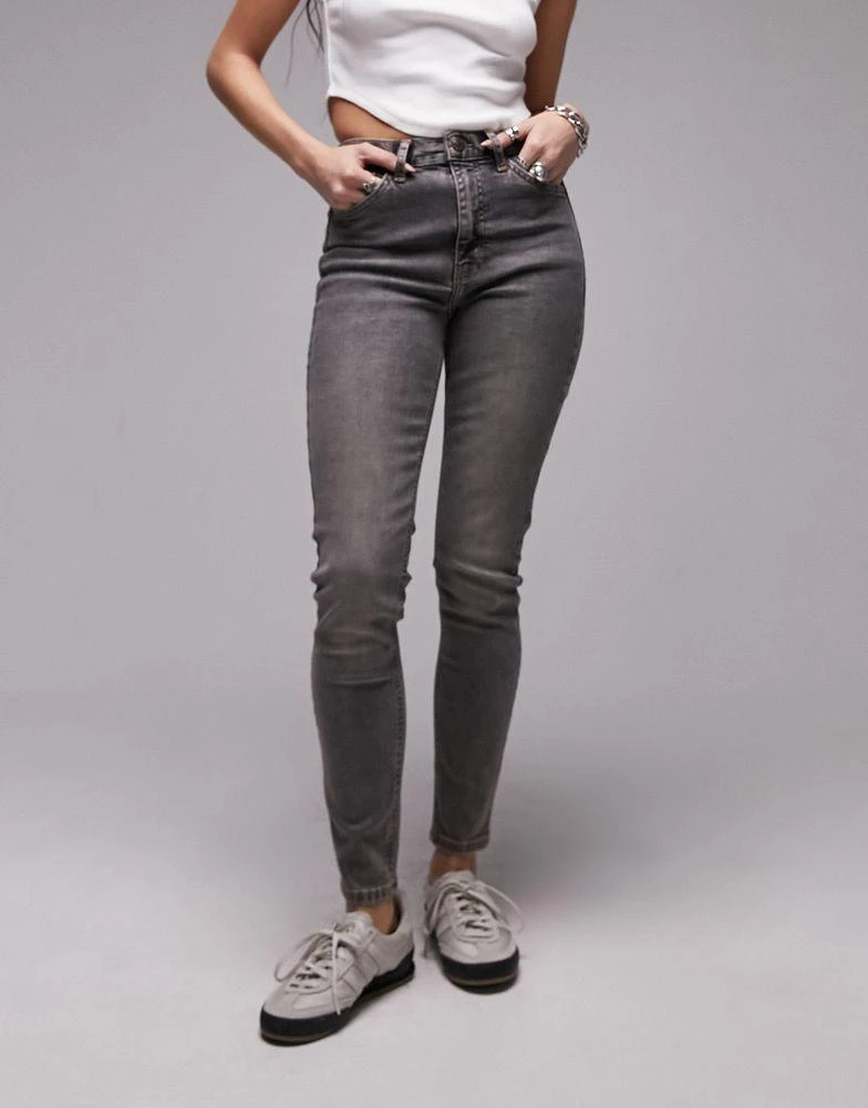 商品Topshop|Topshop high rise Jamie jeans in dirty dark grey,价格¥210,第4张图片详细描述