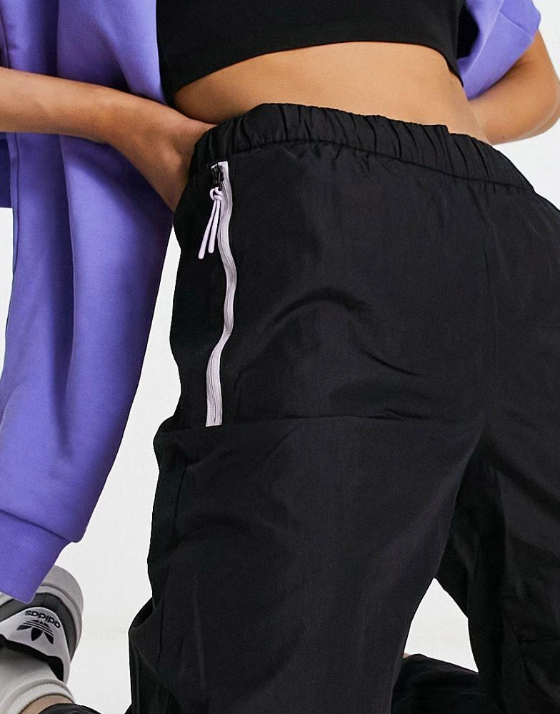 商品Adidas|adidas Trainings Future Icons joggers in black,价格¥502,第3张图片详细描述