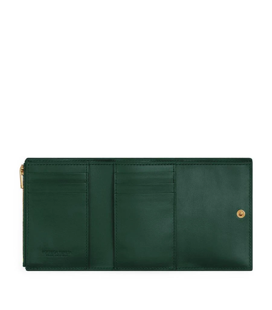 商品Bottega Veneta|Leather Intreccio Trifold Wallet,价格¥5170,第3张图片详细描述