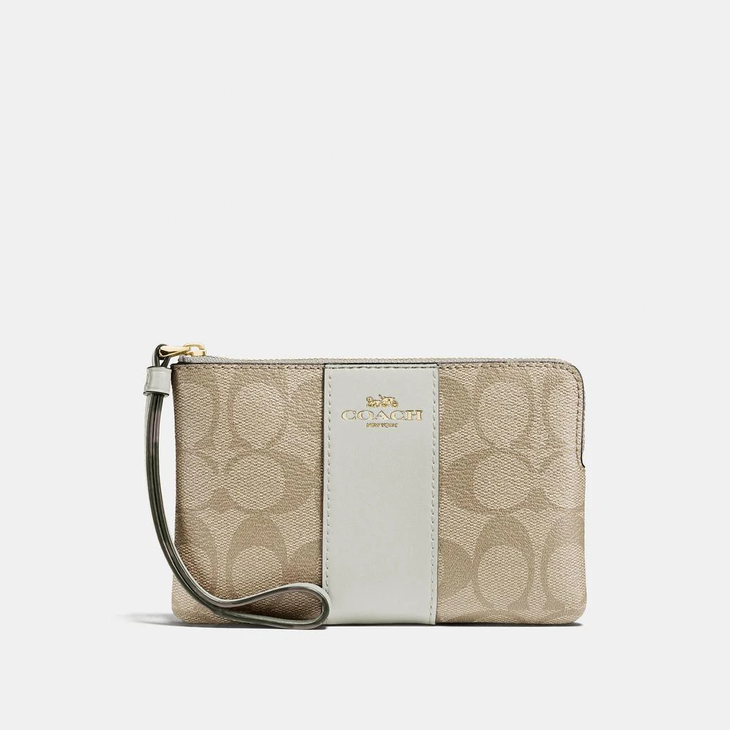 商品Coach|Coach Outlet Corner Zip Wristlet In Signature Canvas,价格¥217,第1张图片
