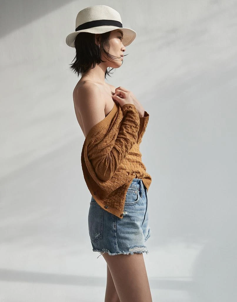 商品Madewell|Relaxed Denim Shorts in Renfield Wash: Destructed Edition,价格¥160,第4张图片详细描述
