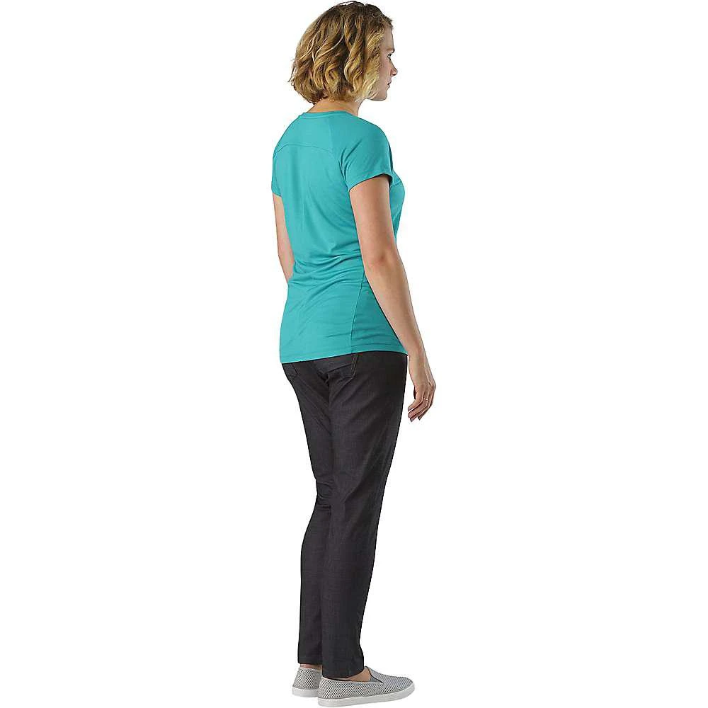 商品Arc'teryx|Arcteryx Women's A2B V-Neck Top,价格¥398,第3张图片详细描述
