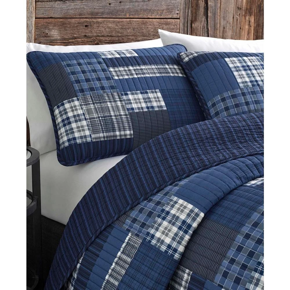 商品Eddie Bauer|Eastmont Navy Reversible 3-Piece King Quilt Set,价格¥1742,第5张图片详细描述