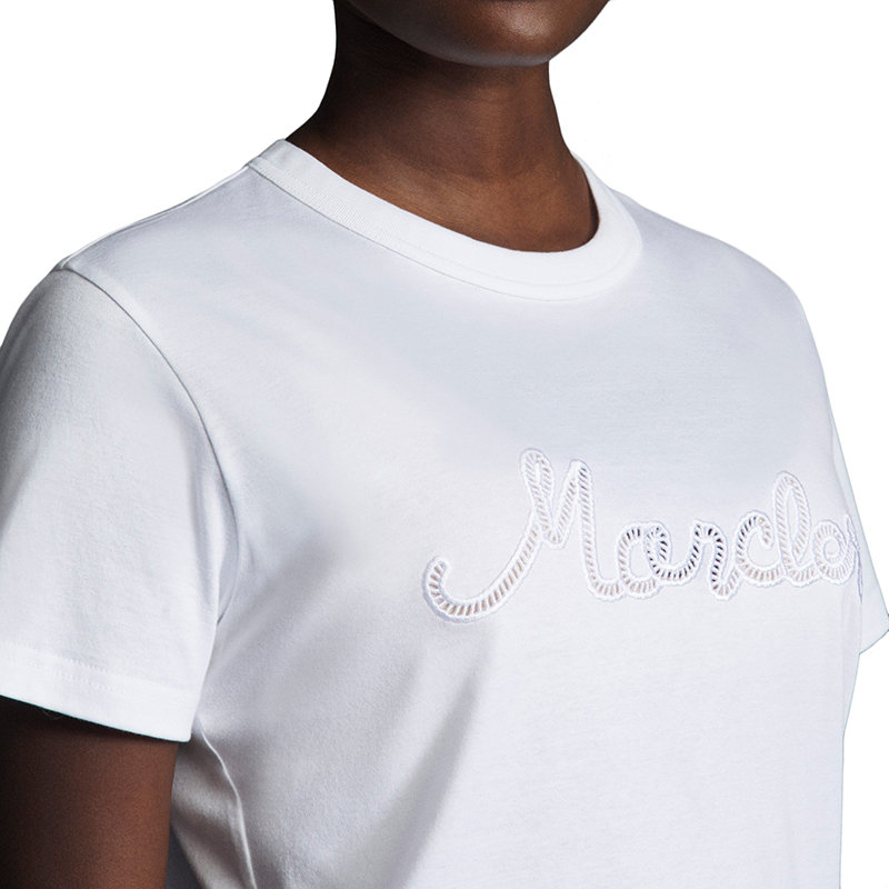 【预售3-7天】Moncler/蒙克莱 22年秋冬新款 女士光学白色纯棉刺绣图案短袖T恤H10938C00024809CR001商品第3张图片规格展示