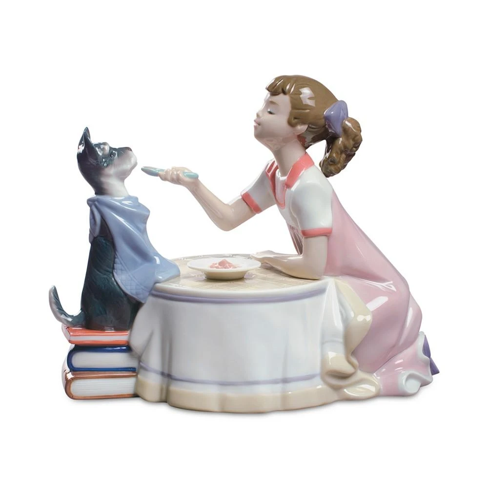 商品Lladró|Porcelain Tea Time Figurine,价格¥5134,第1张图片