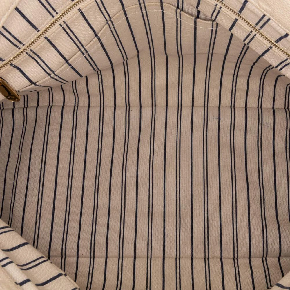 商品[二手商品] Louis Vuitton|Louis Vuitton White Monogram Empreinte Artsy MM,价格¥16417,第5张图片详细描述