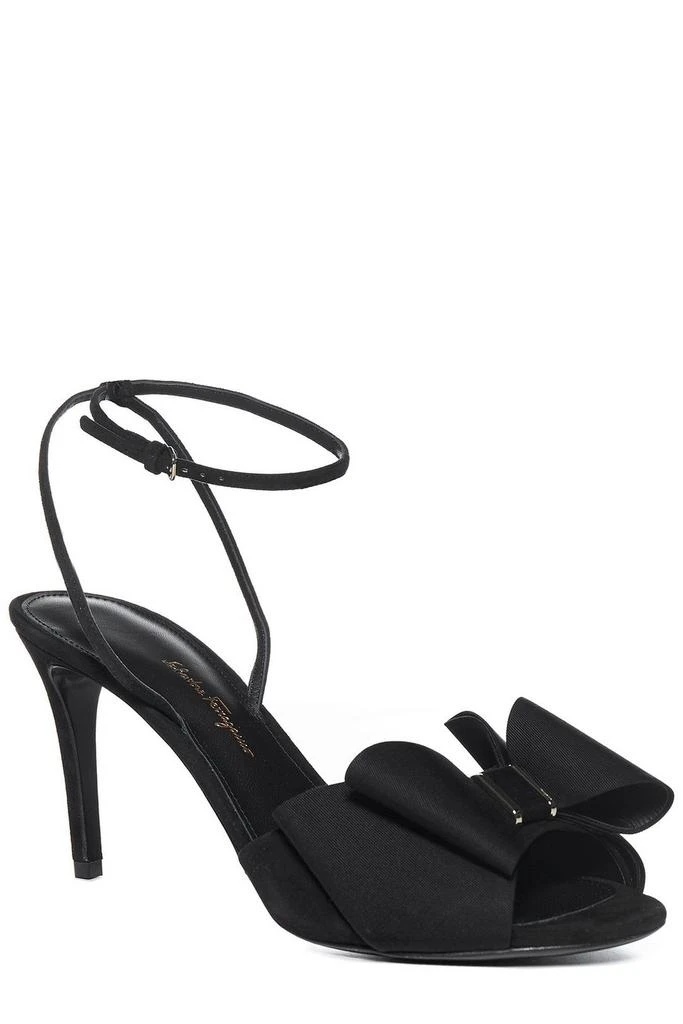 商品Salvatore Ferragamo|Salvatore Ferragamo Vara-Bow Slingback Sandals,价格¥2969,第2张图片详细描述