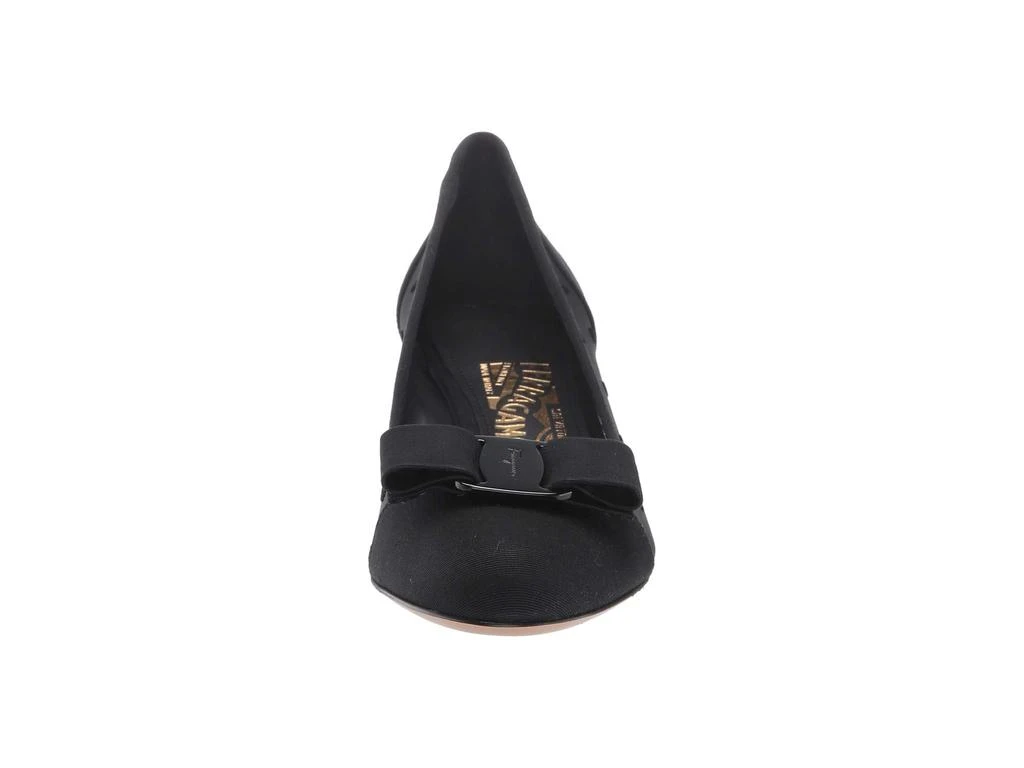 Vara Dots 商品