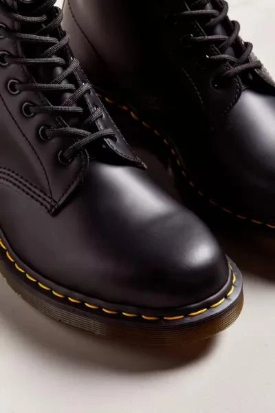 商品Dr. Martens|Dr. Martens Core 1460 8-Eye Boot 靴子,价格¥905,第4张图片详细描述