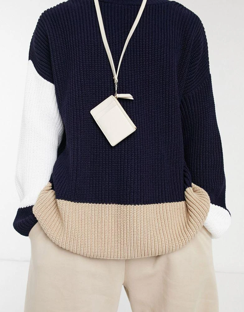 商品ASOS|ASOS DESIGN faux leather neck wallet in stone with pebble grain,价格¥73,第3张图片详细描述
