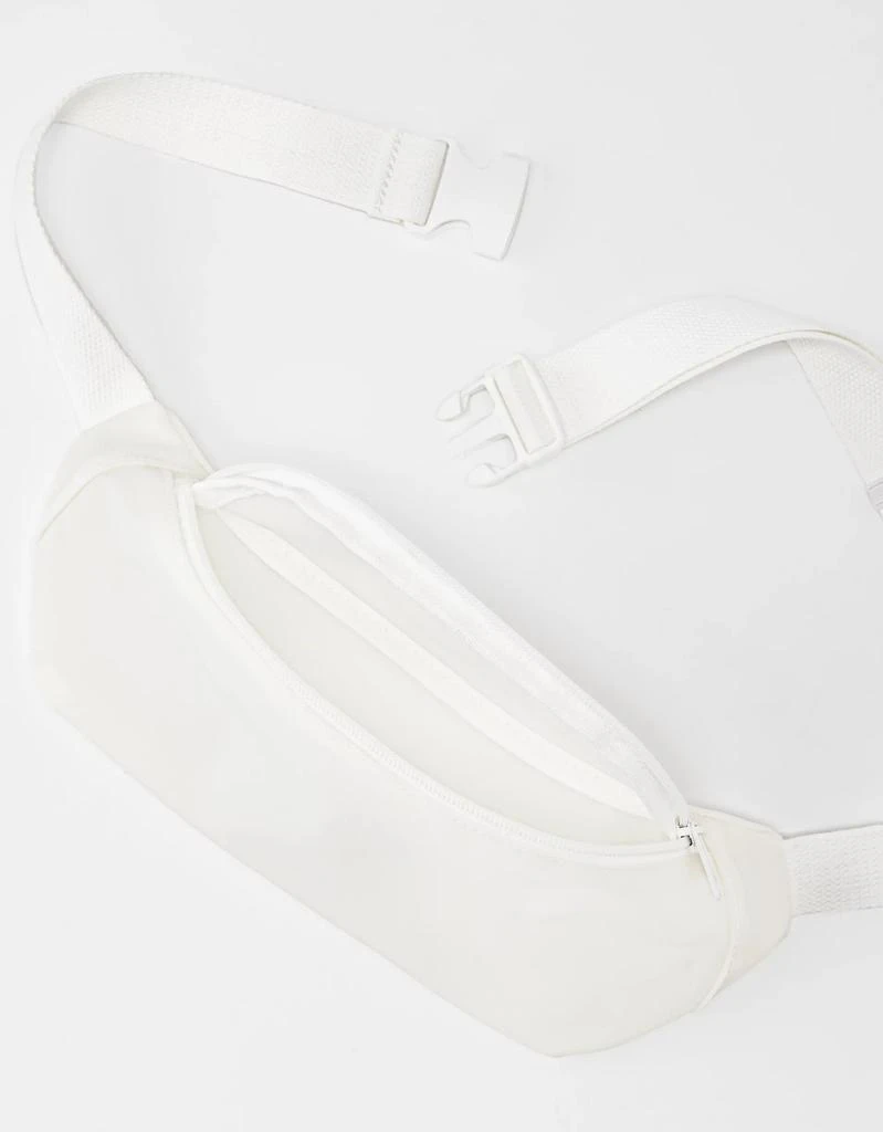 商品AE|AE Clear Sling Bag,价格¥60,第5张图片详细描述