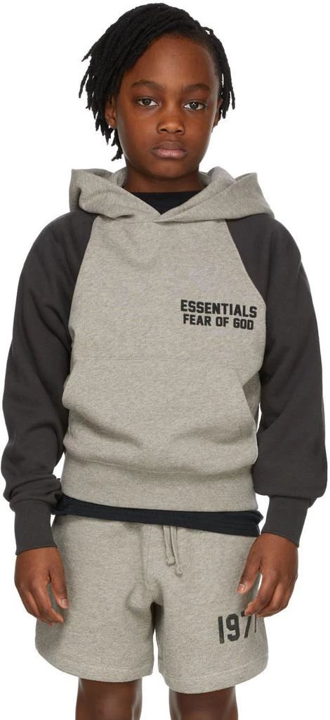 商品Essentials|Kids Grey & Black Raglan Hoodie,价格¥585,第2张图片详细描述