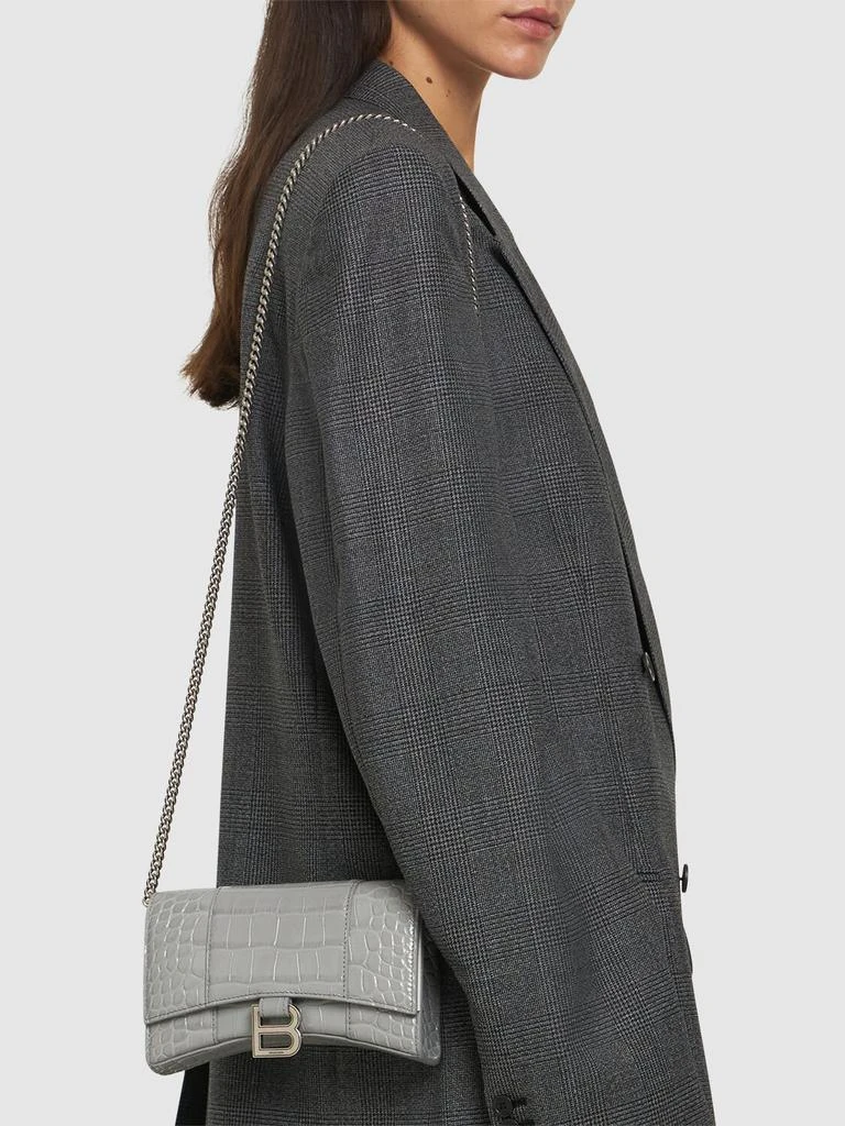 商品Balenciaga|Hourglass Leather Wallet On Chain,价格¥13533,第1张图片