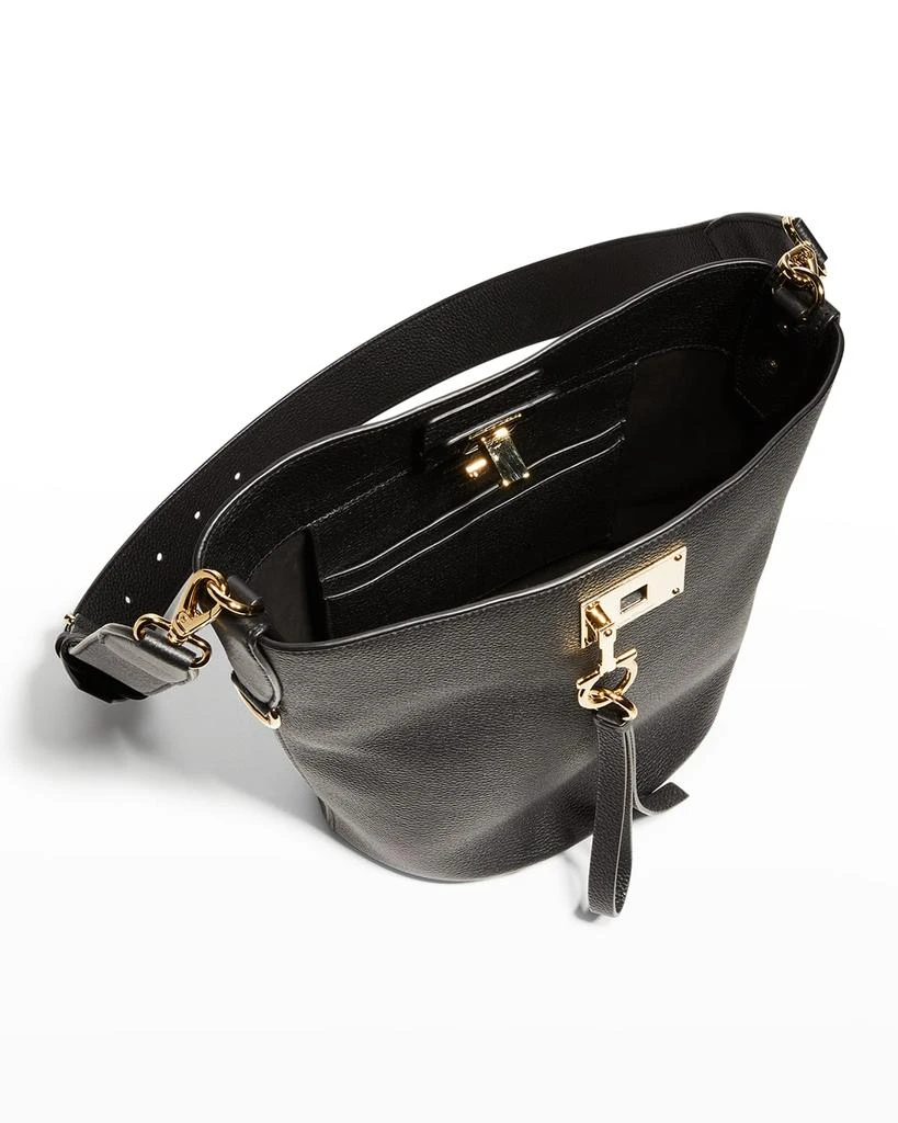 商品Salvatore Ferragamo|The Studio Gancio Leather Bucket Bag,价格¥12502,第5张图片详细描述