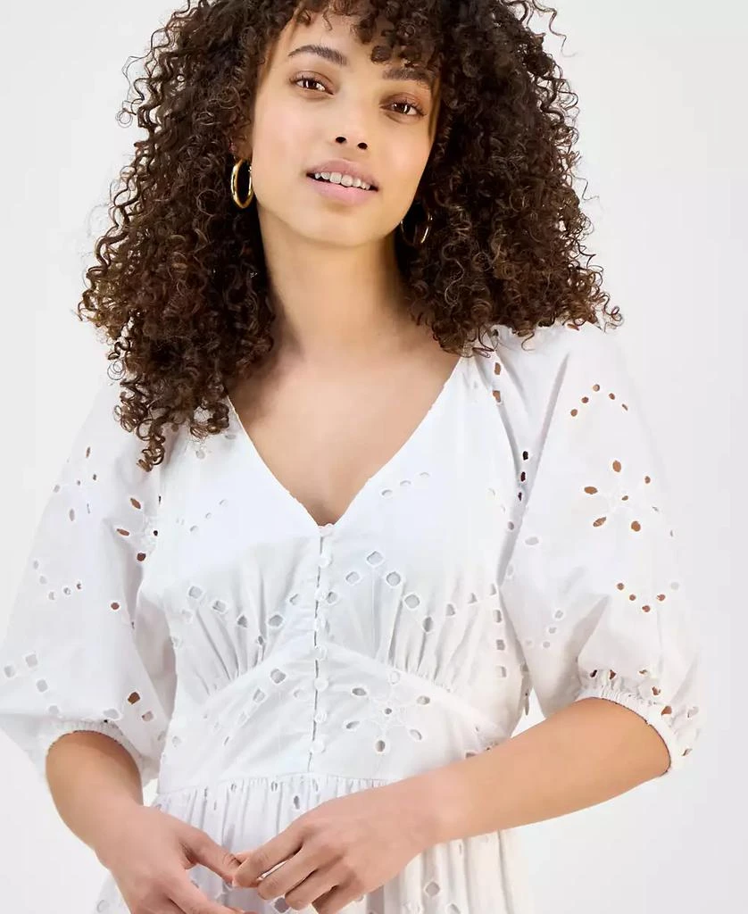 商品Tinsel|Petite Eyelet Embroidered Cotton Maxi Dress,价格¥309,第2张图片详细描述