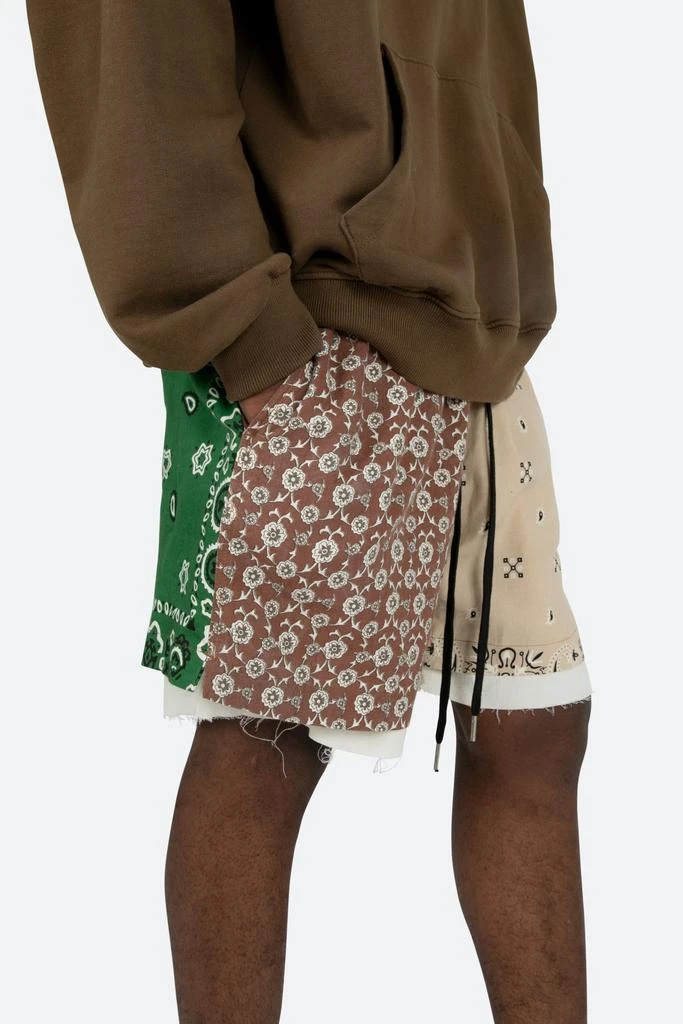 商品MNML|Mixed Paisley Shorts - Multi,价格¥151,第2张图片详细描述