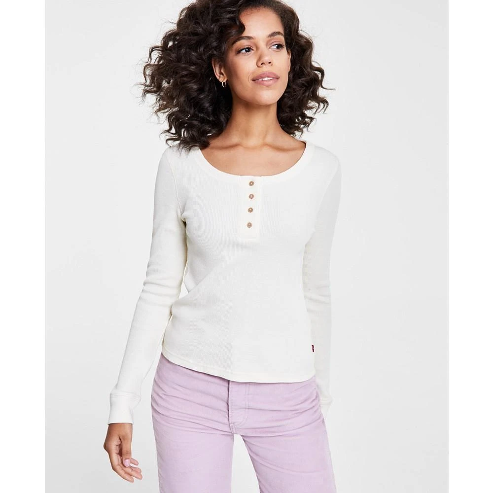 商品Levi's|Women's Sierra Waffle-Knit Quarter-Button Henley Top,价格¥157,第1张图片详细描述