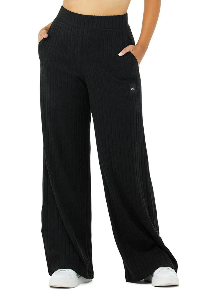 商品Alo|Ribbed Take Comfort Wide Leg Pant - Black,价格¥656,第5张图片详细描述