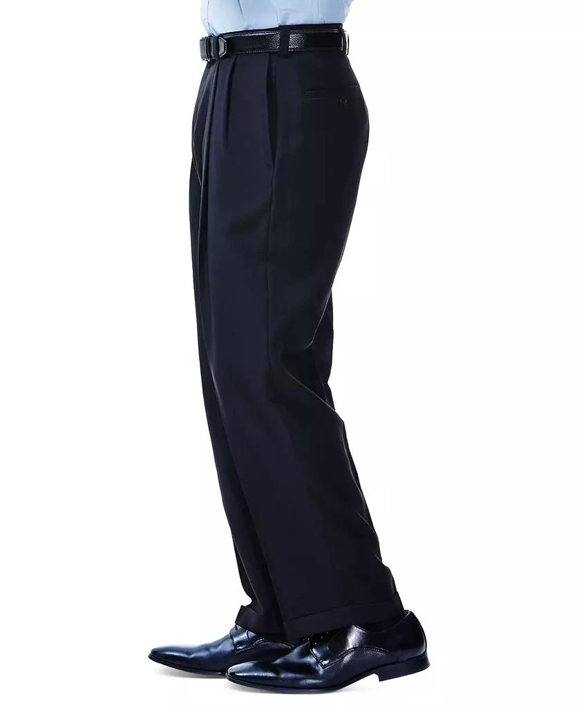 商品Haggar|Men's ECLO Stria Classic Fit Pleated Hidden Expandable Waistband Dress Pants,价格¥323,第3张图片详细描述