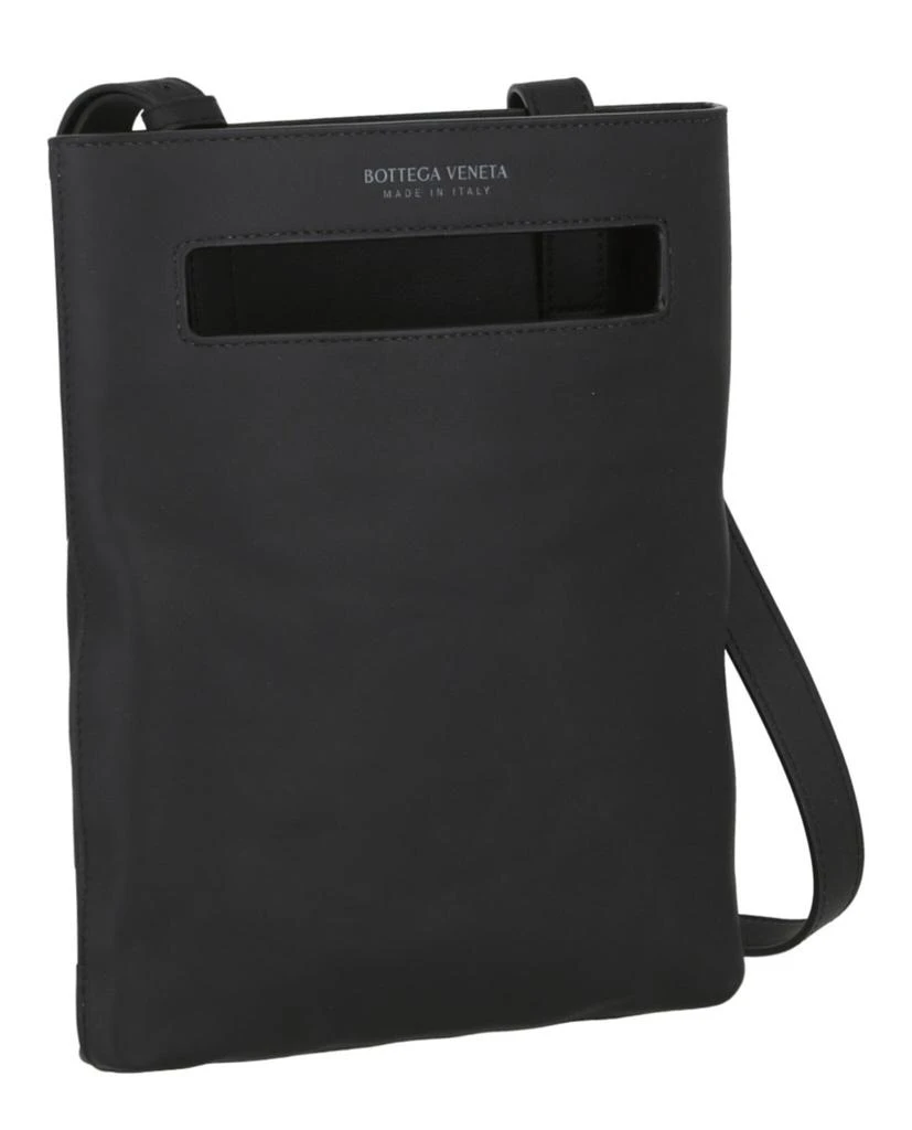 商品Bottega Veneta|Intrecciato Leather Messenger Bag,价格¥3765,第2张图片详细描述