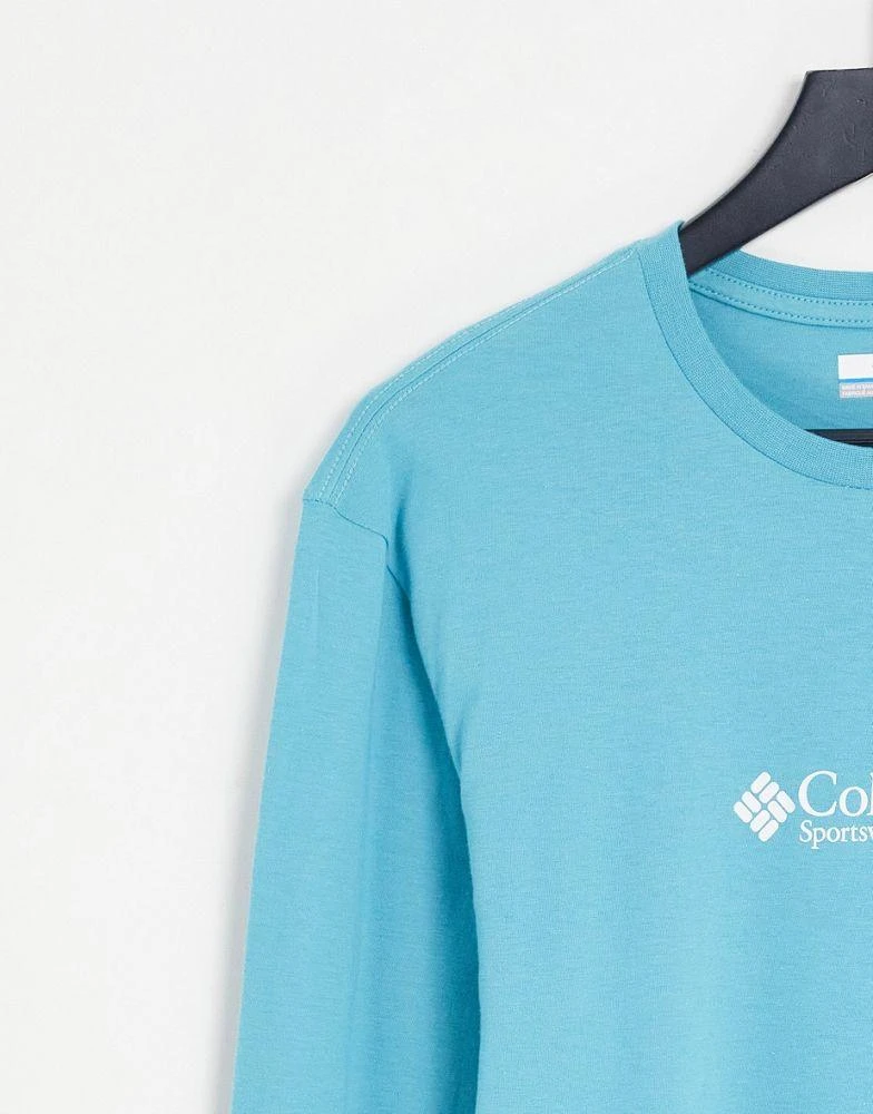 商品Columbia|Columbia Hopedale back print long sleeve t-shirt in green Exclusive at ASOS,价格¥172,第2张图片详细描述