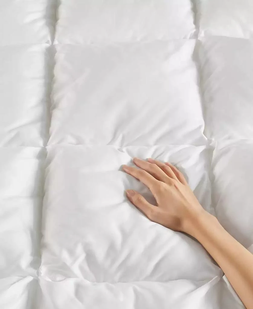 Stay Puffed Overfilled Down Alternative Comforter 商品