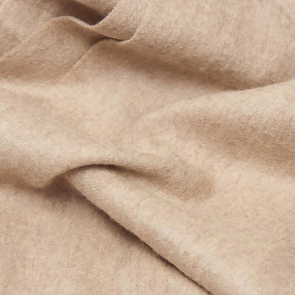 商品Barbour|Barbour Lambswool Fringe Scarf,价格¥241,第3张图片详细描述