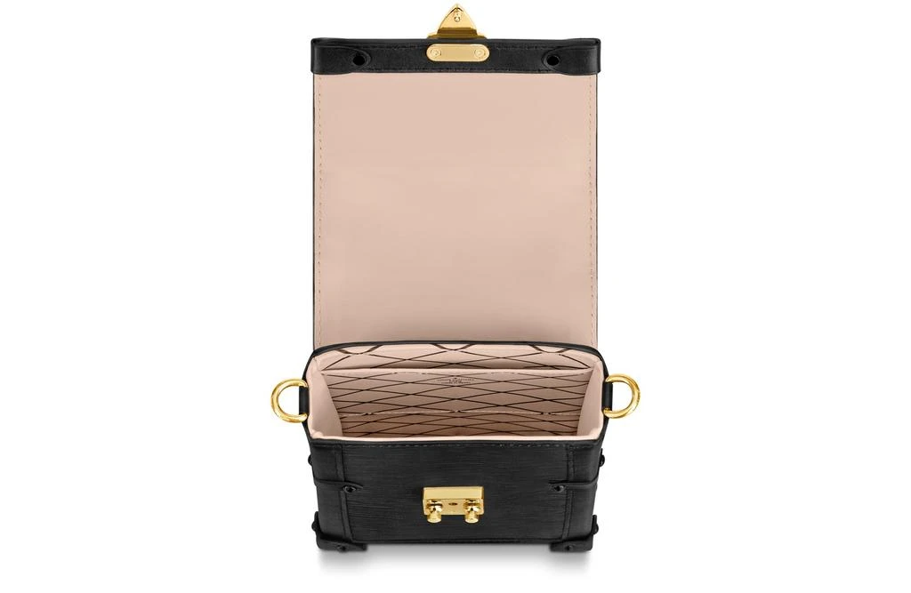 商品Louis Vuitton|Trunk Vertical 链条包,价格¥12085,第4张图片详细描述