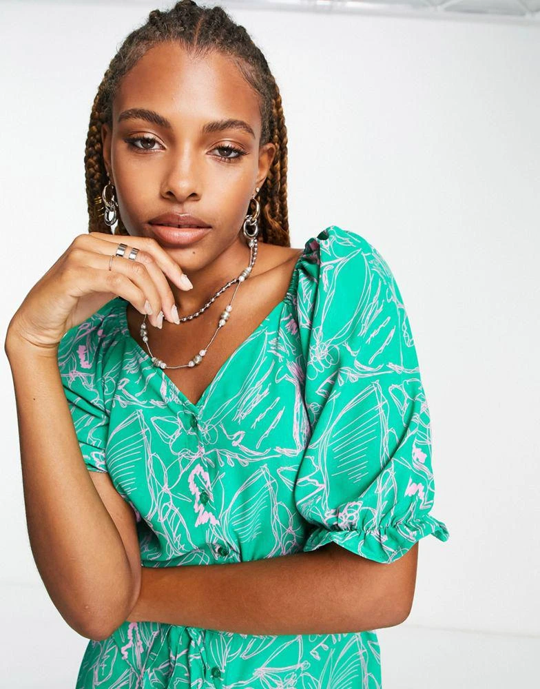 商品VERO MODA|Vero Moda short puff sleeve button down midi dress in green print,价格¥138,第4张图片详细描述