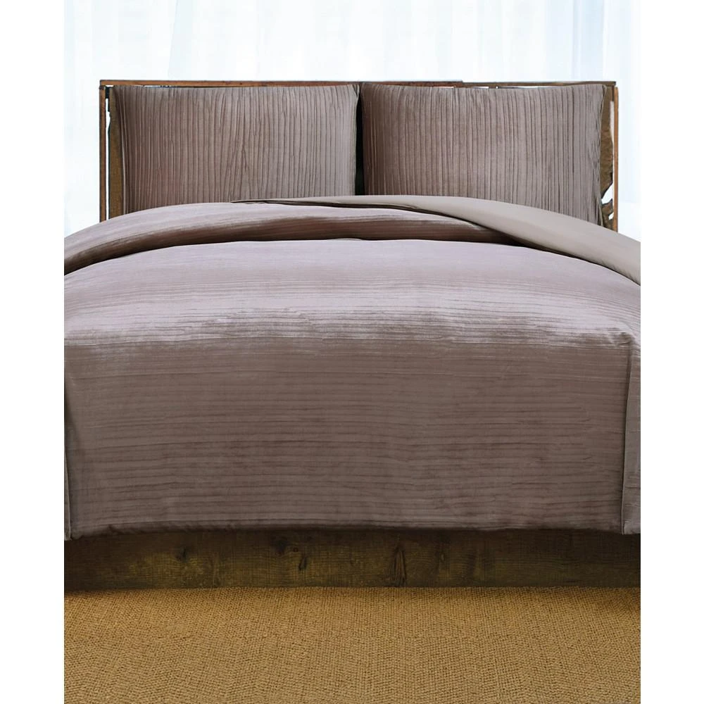 Christian Siriano Crinkle Velvet King Comforter Set 商品