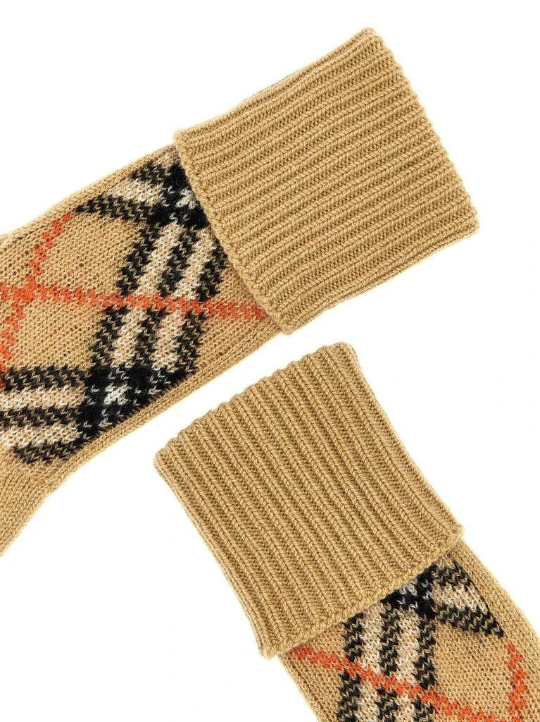 商品Burberry|Burberry Check Gloves,价格¥1486,第3张图片详细描述